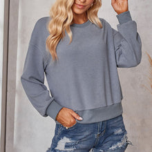 Load image into Gallery viewer, Solid Color Crew Neck Sweater
