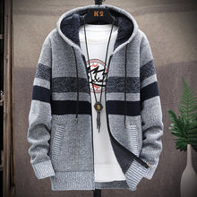 Load image into Gallery viewer, Men&#39;s Striped Sweater
