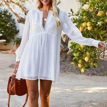 Load image into Gallery viewer, White Long Sleeve Dress
