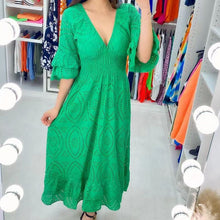 Load image into Gallery viewer, Loose High Waist Embroidered Dress
