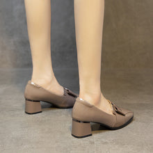 Load image into Gallery viewer, Patent Leather Square Toe Chunky Heel British Shoes
