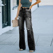 Load image into Gallery viewer, Straight Ripped Jeans

