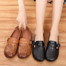 Load image into Gallery viewer, Flower Hollow Flat Shoes
