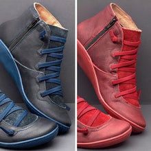 Load image into Gallery viewer, Monochrome Flat Heel Boots
