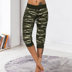 Camo Print Drawstring Capris Pants