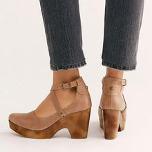 Load image into Gallery viewer, Buckle cross strap high heel sandals

