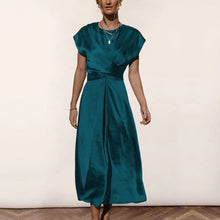 Load image into Gallery viewer, Satin Sleeveless Elegant Light Evening Dress
