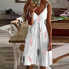 Load image into Gallery viewer, Loose Print Slip Dress
