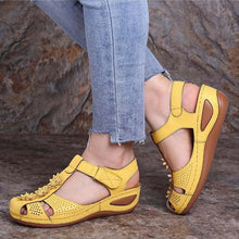Load image into Gallery viewer, Comfortable soft-soled sandals
