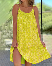 Load image into Gallery viewer, Floral Slip Dress
