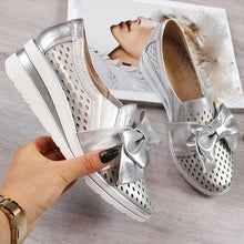 Load image into Gallery viewer, Women Casual Leather Flats BOWKNOT SNEAKERS
