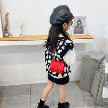 Load image into Gallery viewer, Heart Crossbody Bag for Kids
