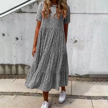 Load image into Gallery viewer, Short-sleeved dress with floral print
