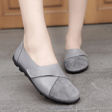 Load image into Gallery viewer, Premium Orthopedic Leather Loafer
