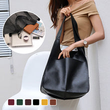 Load image into Gallery viewer, Oversized leather tote
