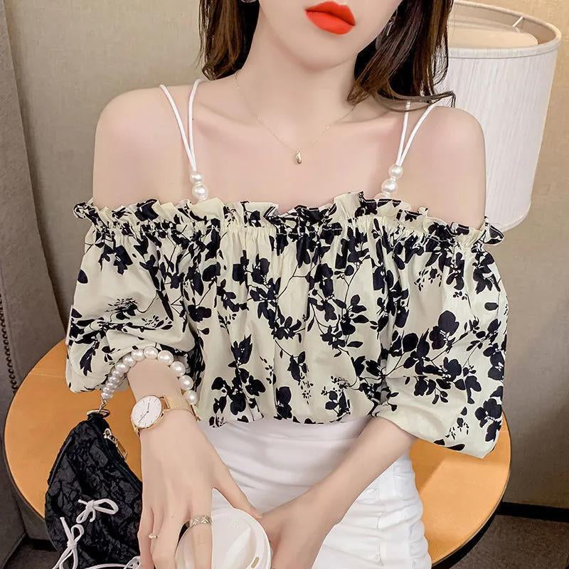 Fairy-like Floral Strapless Shirt