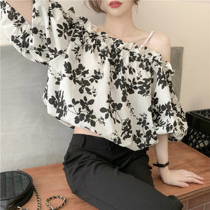 Fairy-like Floral Strapless Shirt