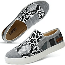 Load image into Gallery viewer, Flat Bottomed Slacker Casual Canvas Shoes
