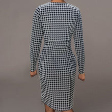 Load image into Gallery viewer, Sexy Long Sleeve V-neck Buttocks Print Dress
