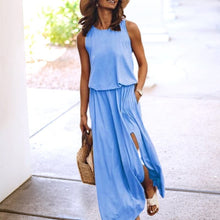 Load image into Gallery viewer, Sleeveless Slit Solid Dress
