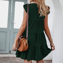 Load image into Gallery viewer, Solid Color Round Neck Pleated Skirt
