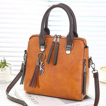 Load image into Gallery viewer, Women Vintage PU Leather Designer Crossbody Shoulder Bag
