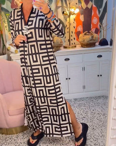 V-neck geometric print dress