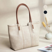 Load image into Gallery viewer, Quality Leather Simple and Versatile Shoulder Bag
