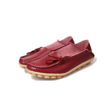 Load image into Gallery viewer, Comfortable Flat Leather Shoes
