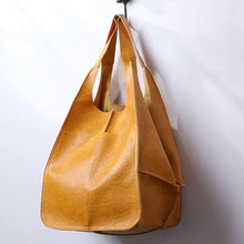 Load image into Gallery viewer, Oversized leather tote
